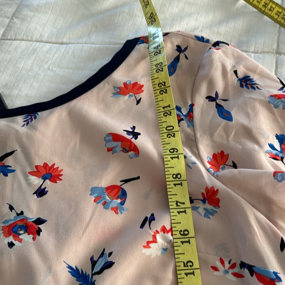 Talbots blouse - Picture 2 of 4